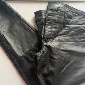 Mossimo faux leather mid rise denim jeggings